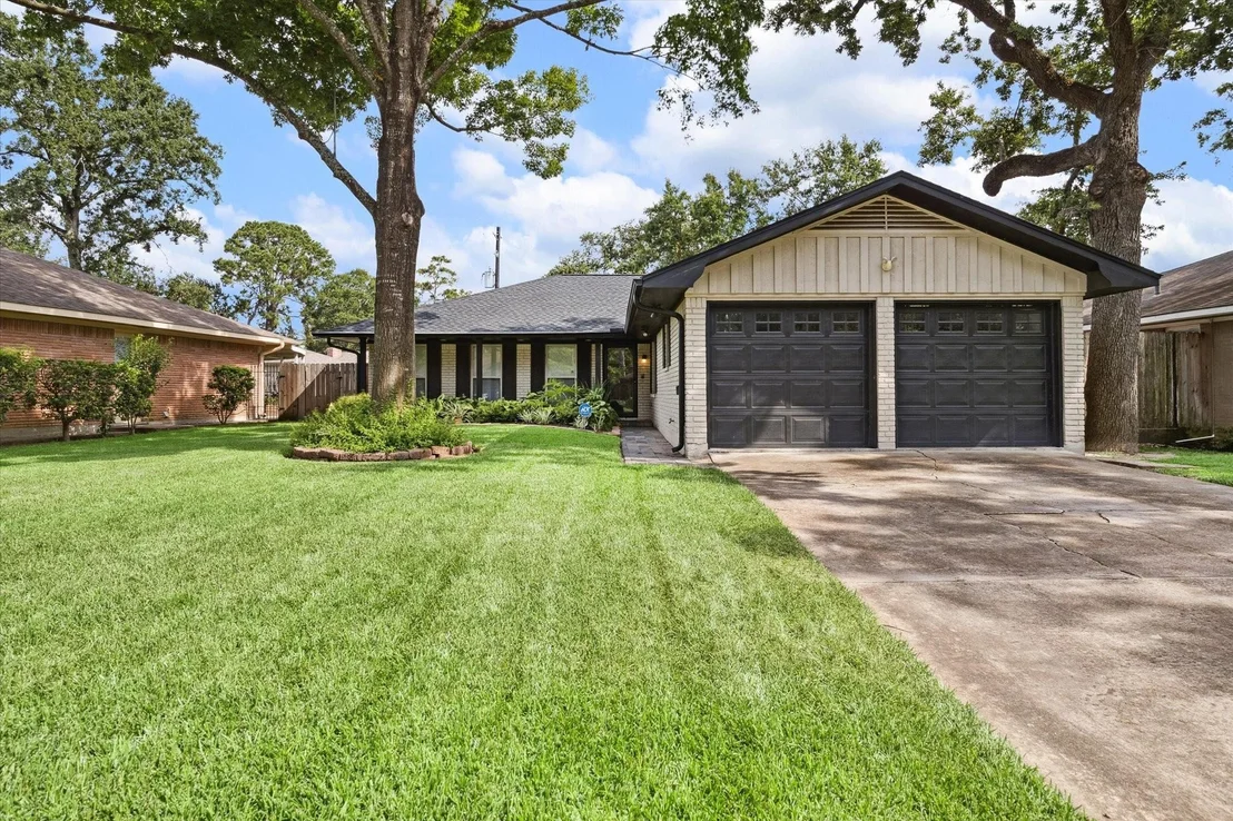 Photo of 2223 Latexo Drive