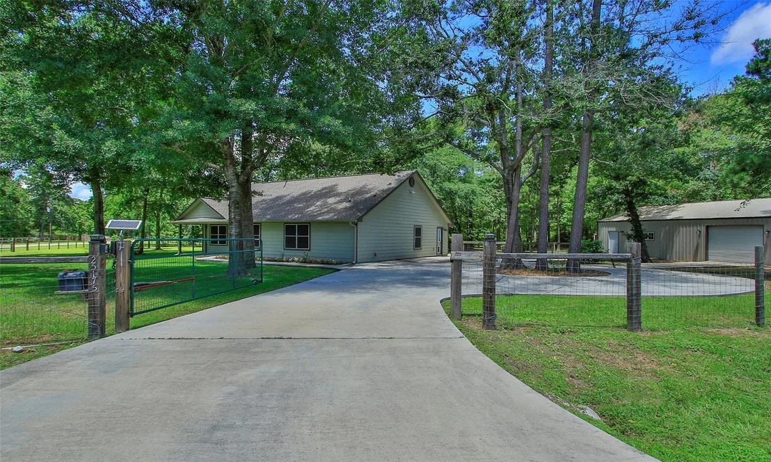 Photo of 25175 Amanda Lane