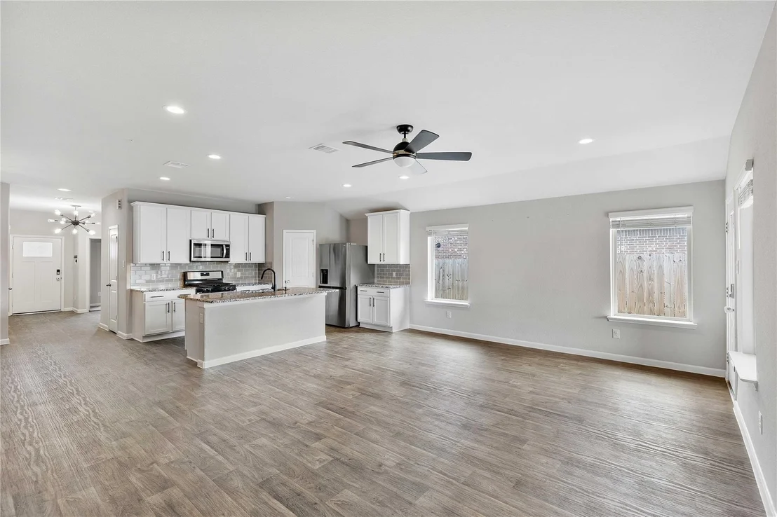 Photo of 329 Kickapoo Drive
