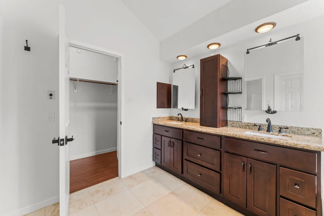 Photo of 14902 Autumnvale Lane