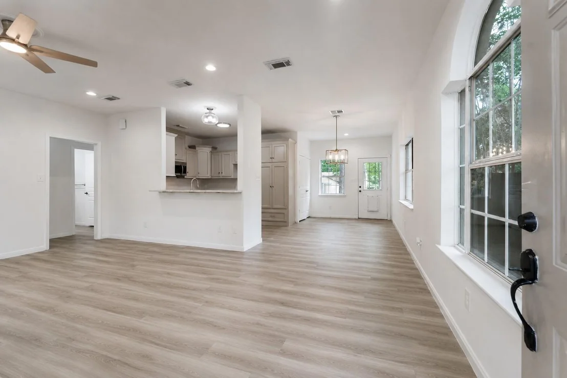 Photo of 92 Tupelo Lane