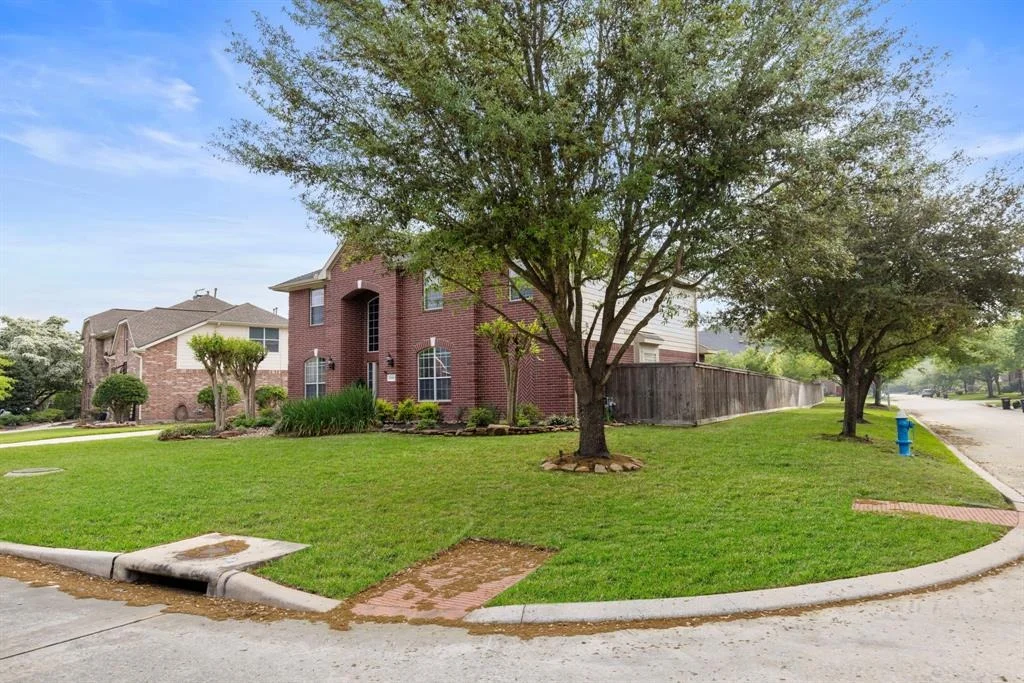 Photo of 20819 Pinebrook Hollow Lane