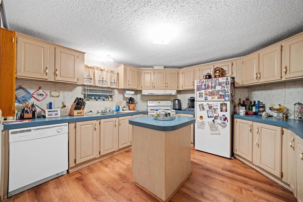 Photo of 232 N Oak Hill Drive