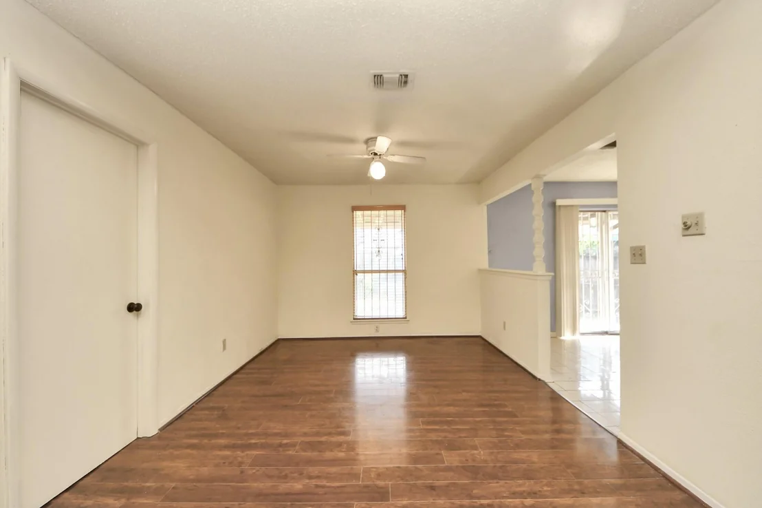 Photo of 6643 Briar Glade Drive