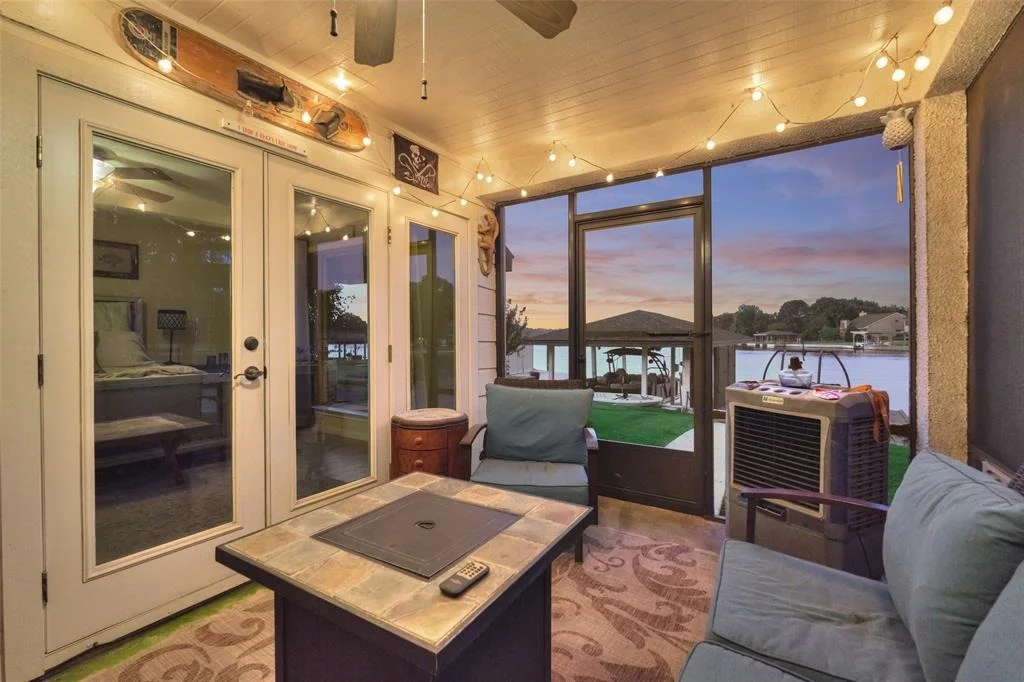 Photo of 53 Waters Edge Street