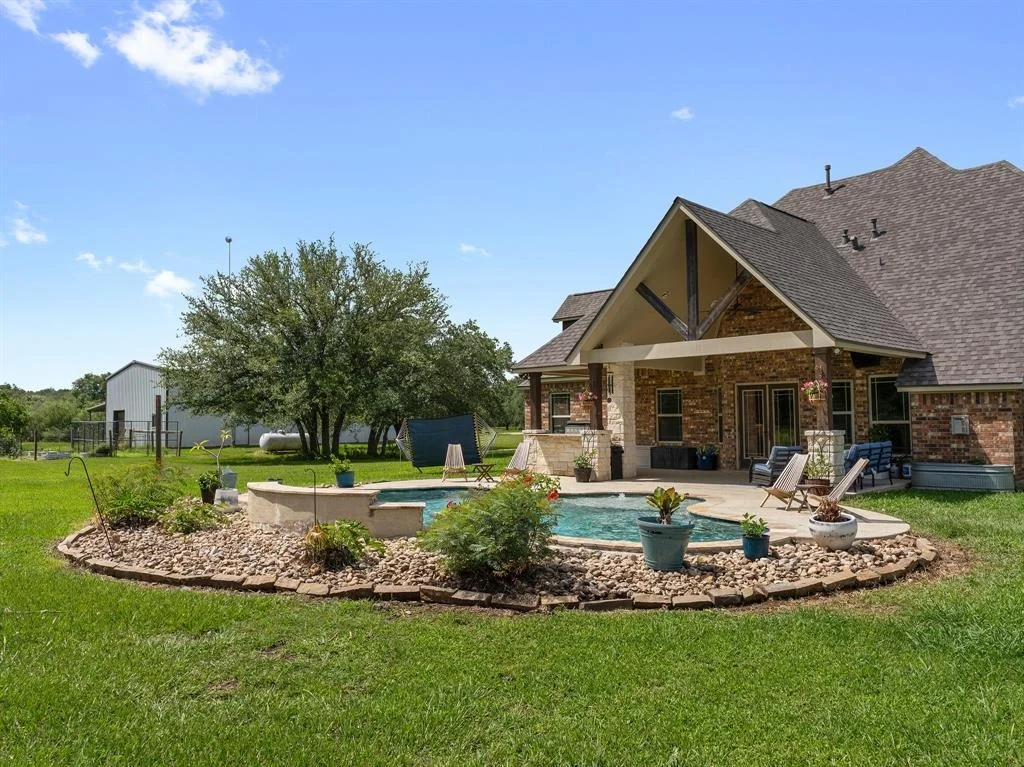 Photo of 44 Center Tree Drive