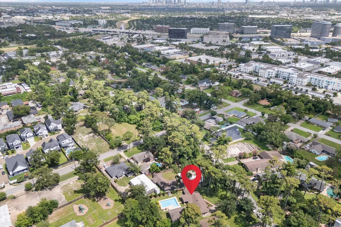 Photo of 4010 Brookwoods Drive