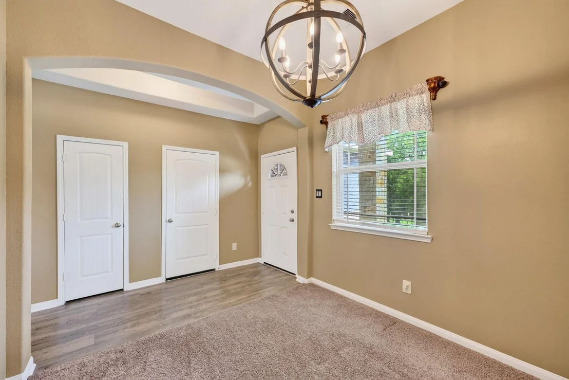 Photo of 14465 Weir Creek Road