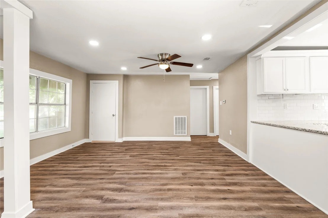 Photo of 2226 Rainbow Drive