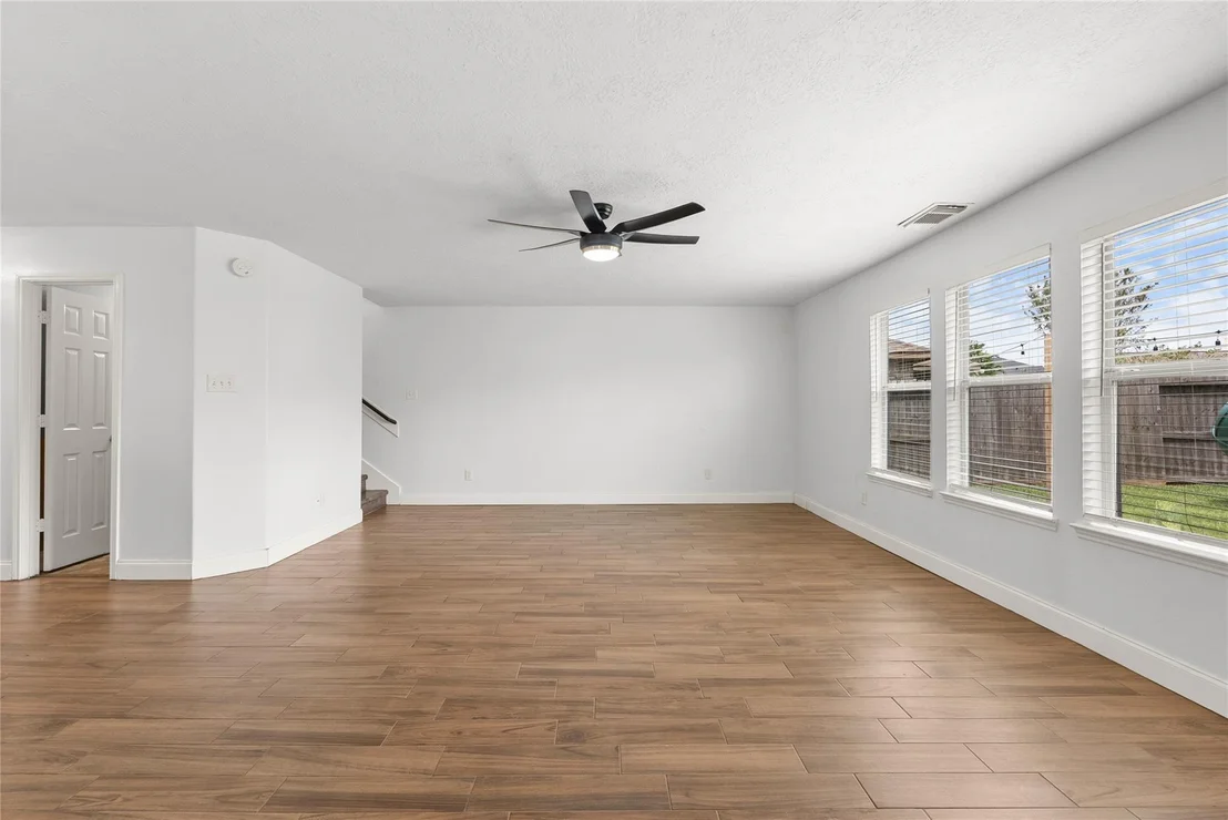 Photo of 140 Rustic Colony Lane