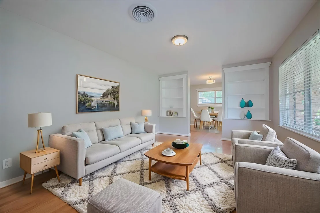 Photo of 5243 Stillbrooke Drive