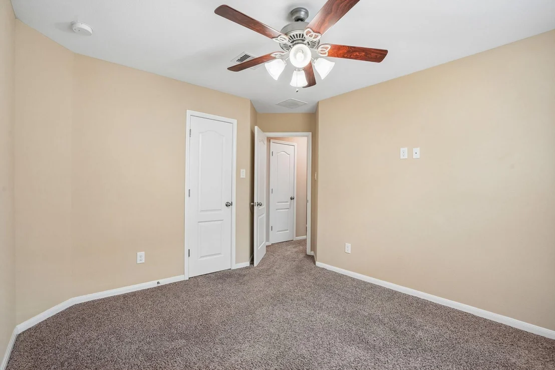 Photo of 5018 Bay Lane