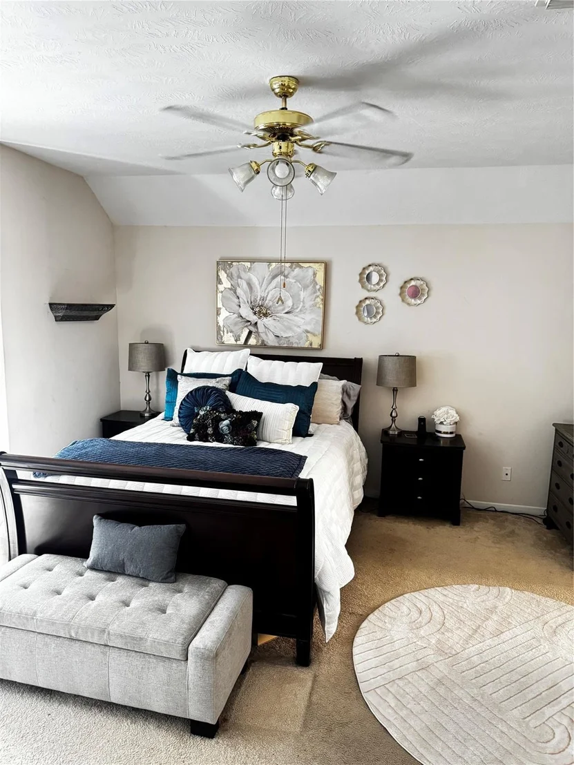Photo of 1234 Blue Leaf Drive