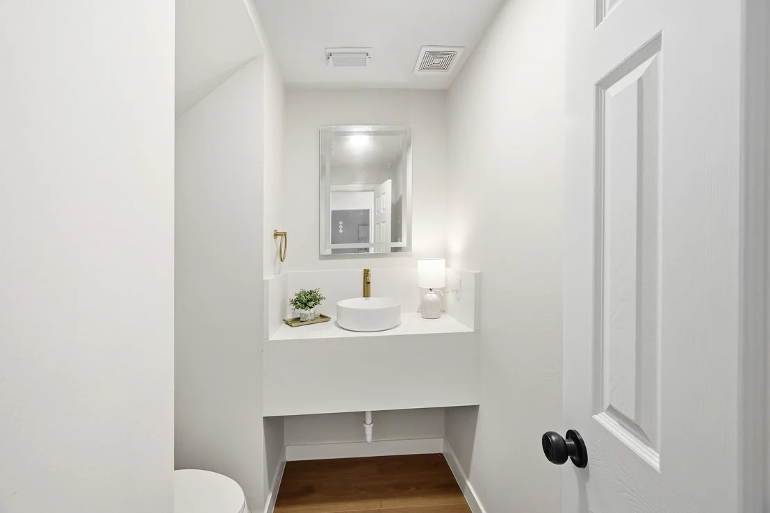 Photo of 16010 Ashvale Drive