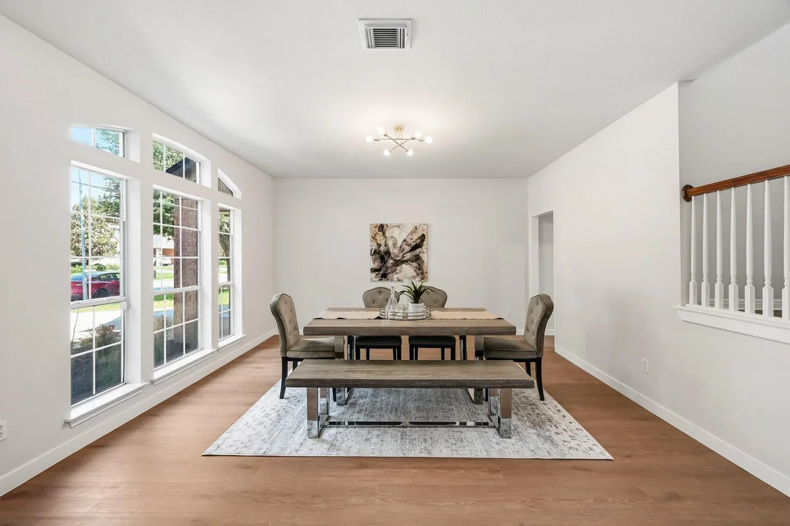 Photo of 16010 Ashvale Drive