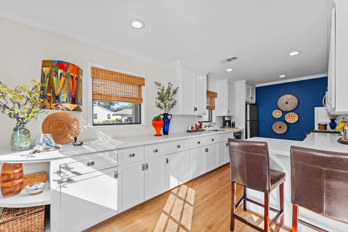 Photo of 4721 Kingfisher Drive