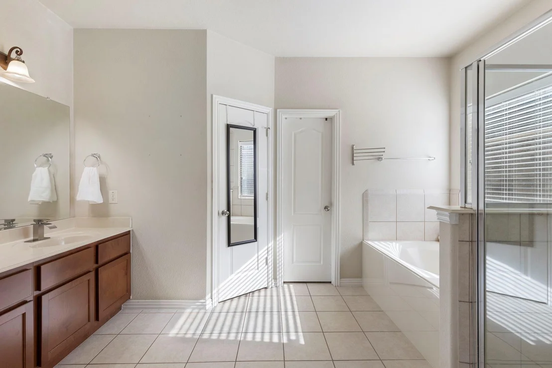 Photo of 28435 Lockeridge Creek Drive