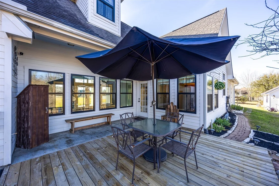 Photo of 2701 Bluebonnet Boulevard
