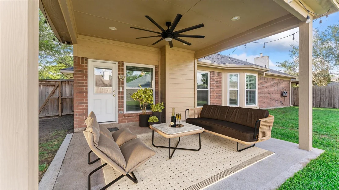 Photo of 1419 Lamplight Trail Drive