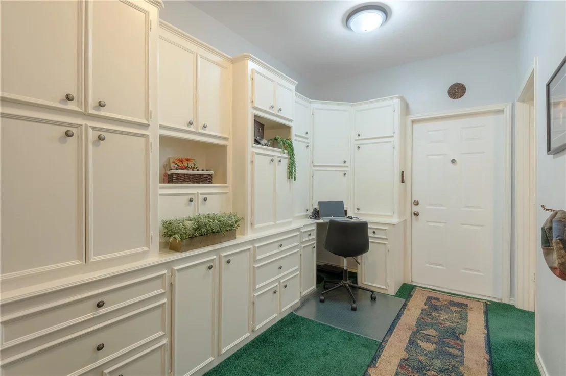 Photo of 108 Cottonwood Road