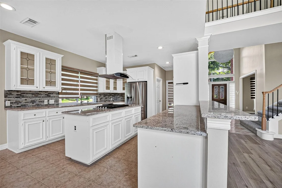 Photo of 3023 Brookview Drive