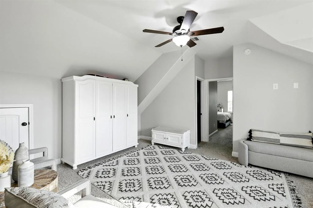 Photo of 27727 Gracefield Lane