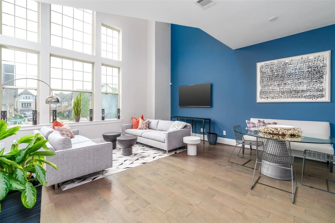 Photo of 1303 Edwinstowe Trail