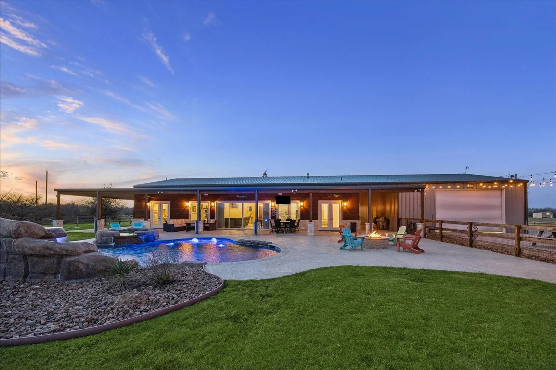 Photo of 2224 Maler Road