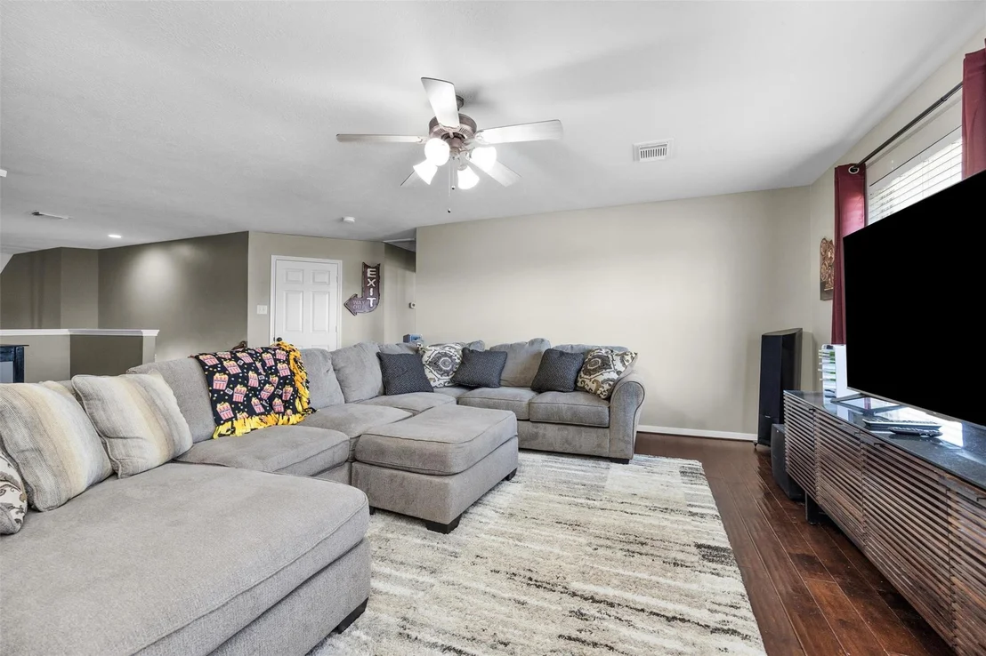 Photo of 3817 Pine Lake Drive
