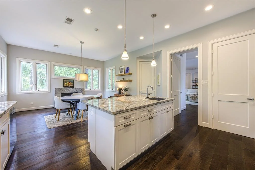 Photo of 1121 Lashbrook Drive