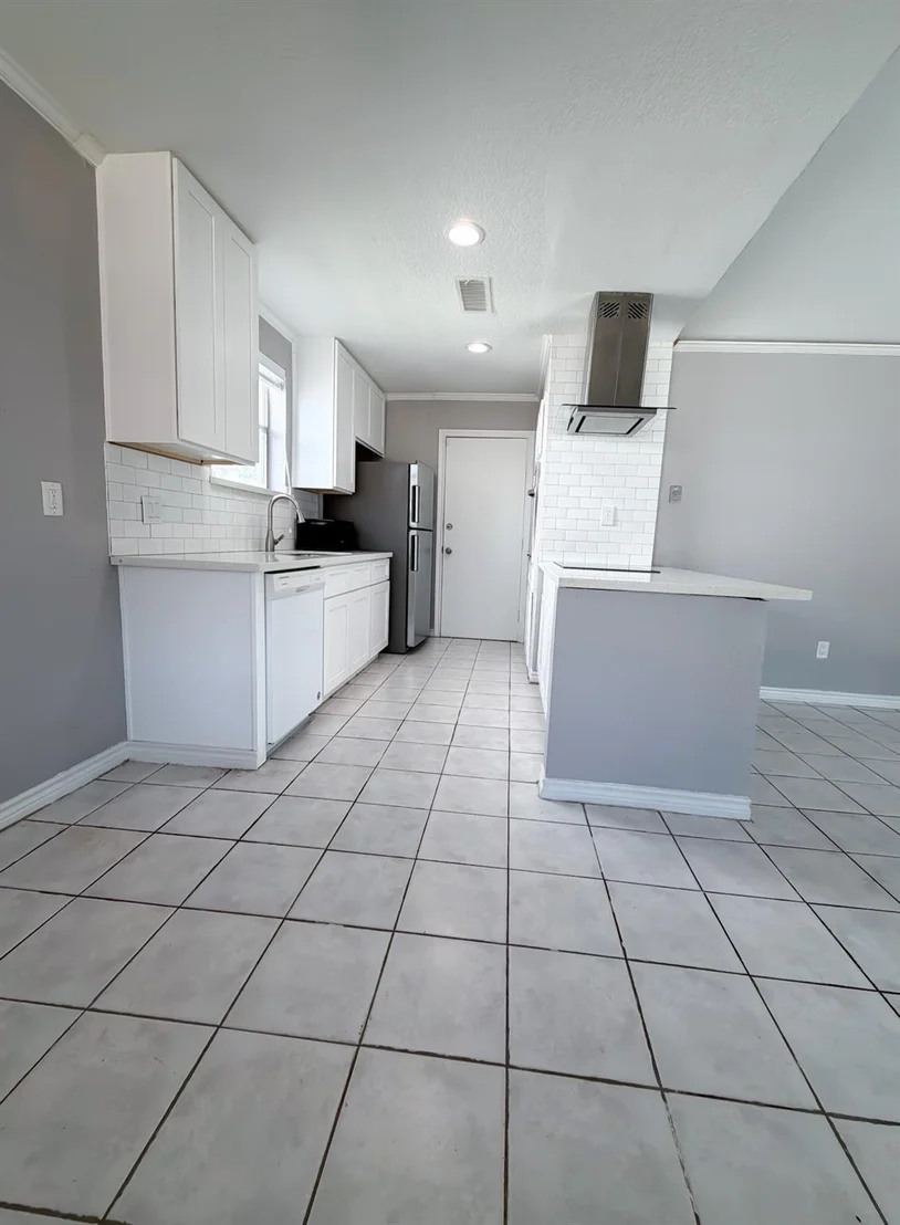 Photo of 10815 Sagecrest Lane