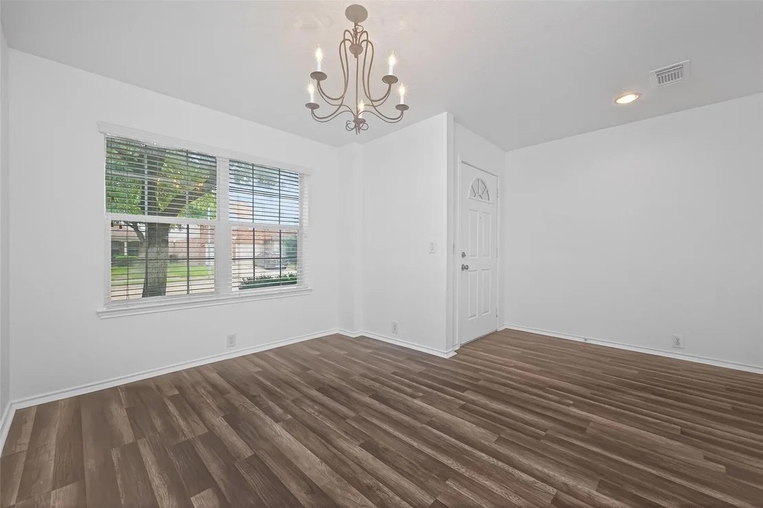 Photo of 2219 Mountain Ranch Dr