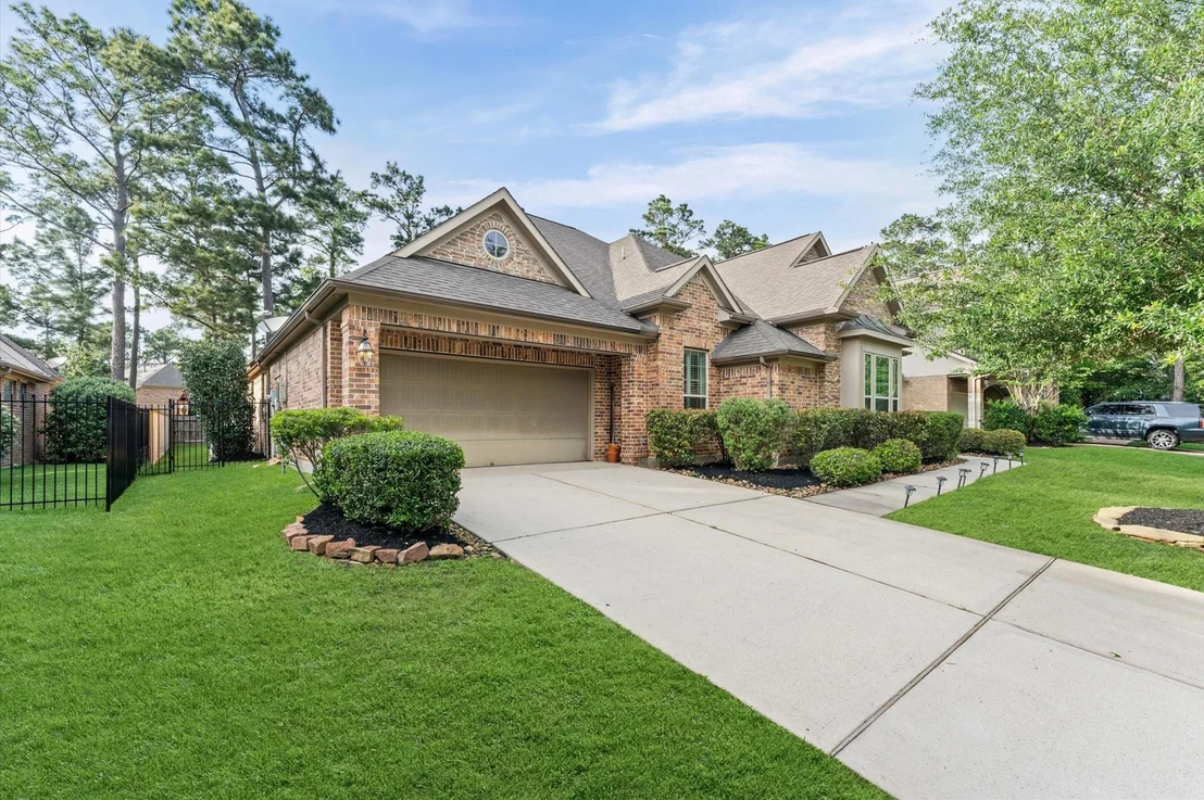 Photo of 70 Valera Ridge Drive