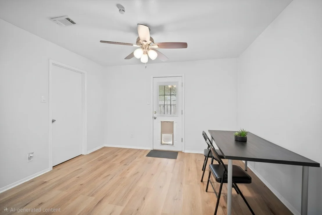 Photo of 6114 Rollingbrook Drive