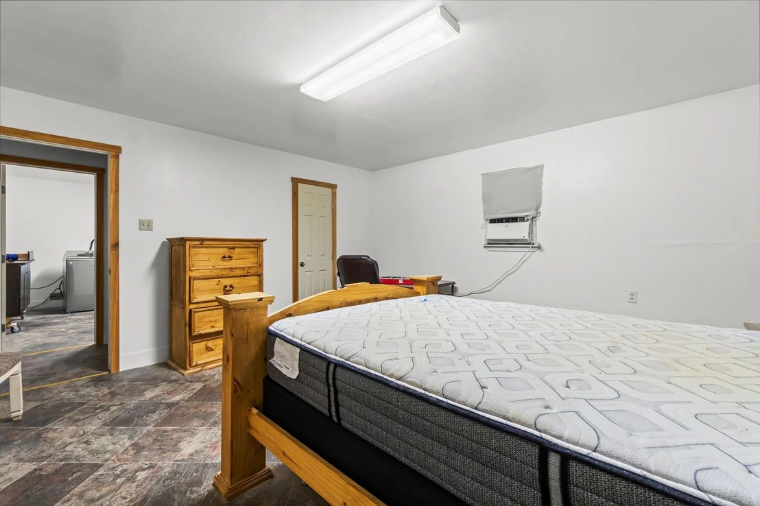 Photo of 28140 Seven Sisters Road
