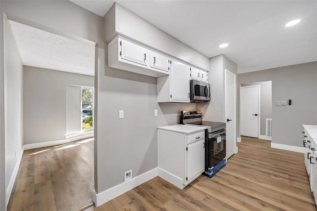 Photo of 4515 Mossygate Drive