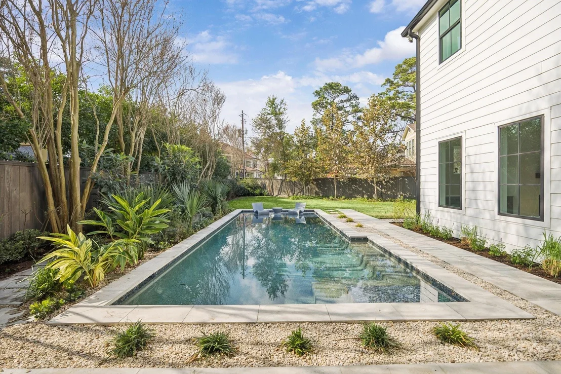 Photo of 4219 Alba Road