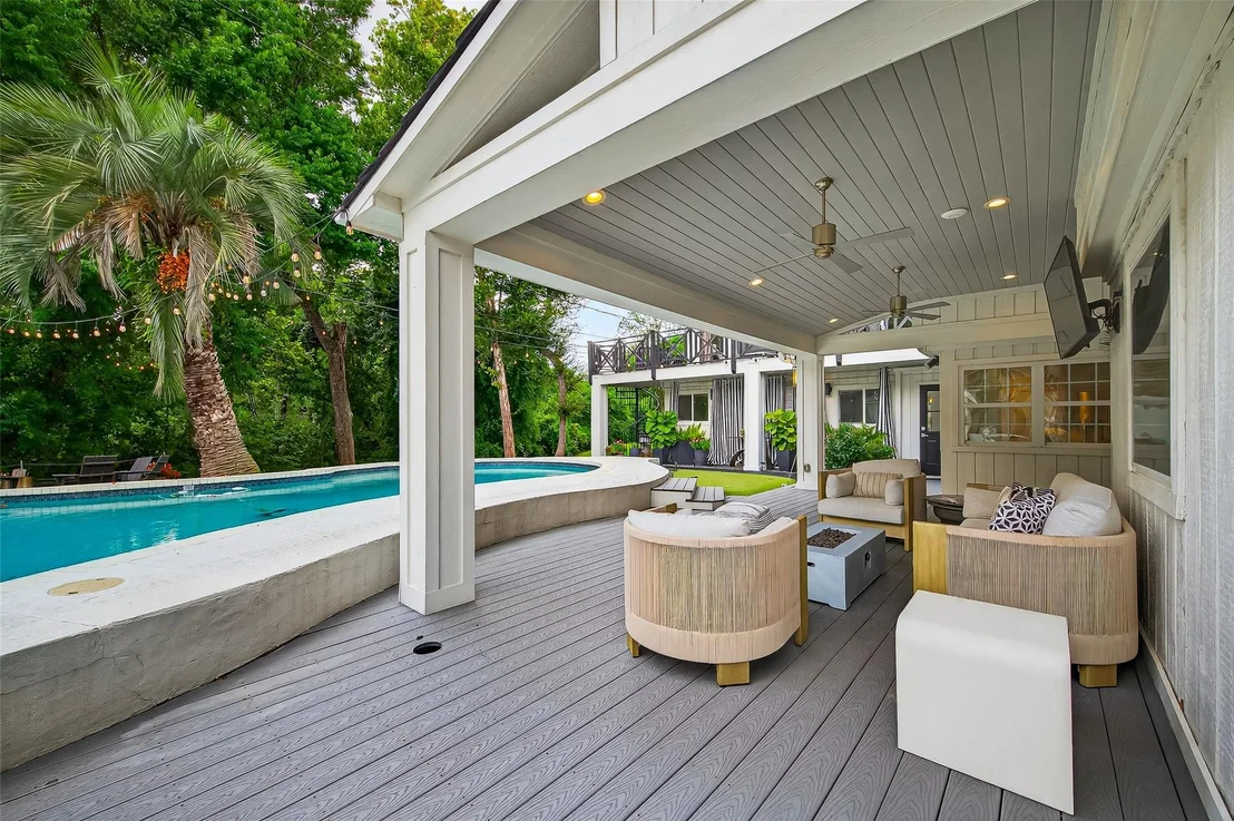 Photo of 415 Ramblewood Road