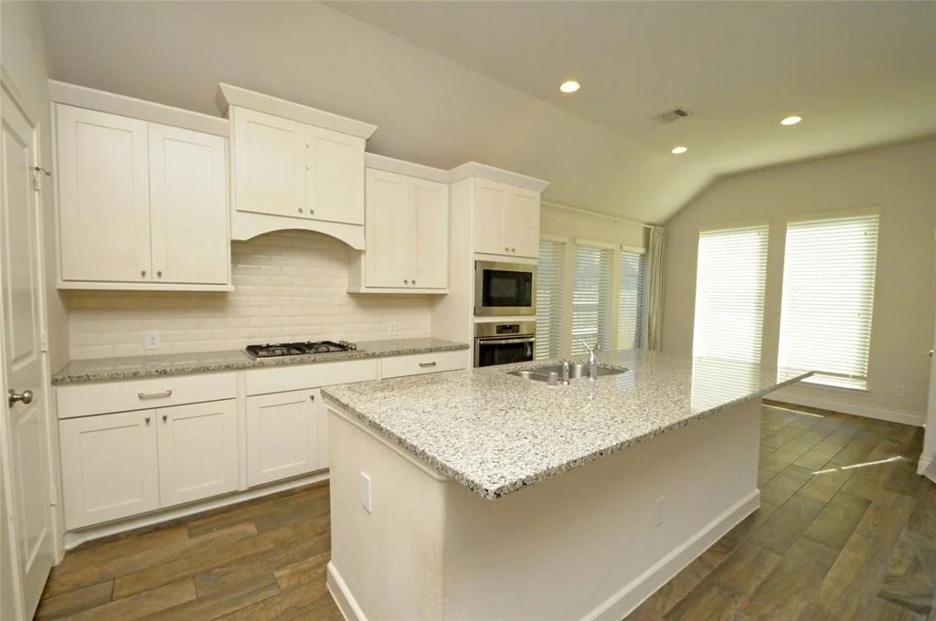 Photo of 23323 Darst Field Trail