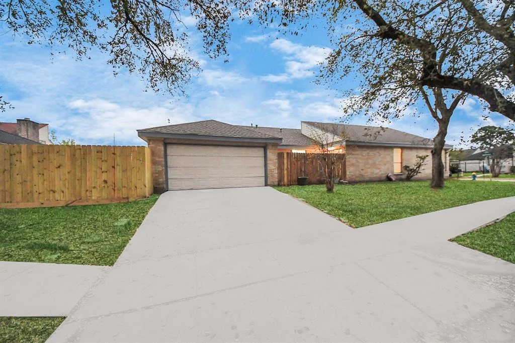 Photo of 11134 Bellerive Drive