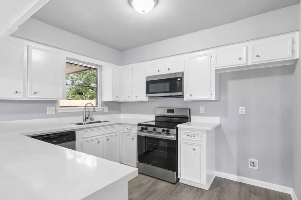 Photo of 7207 Pinehook Lane