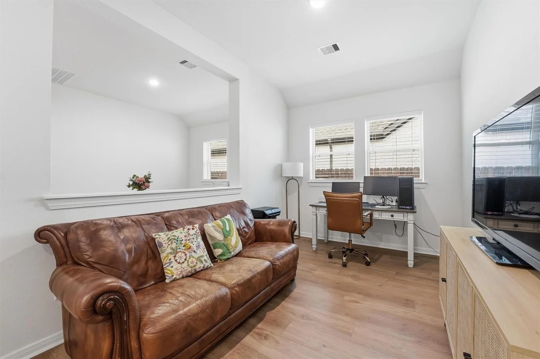 Photo of 42575 Rustico Road