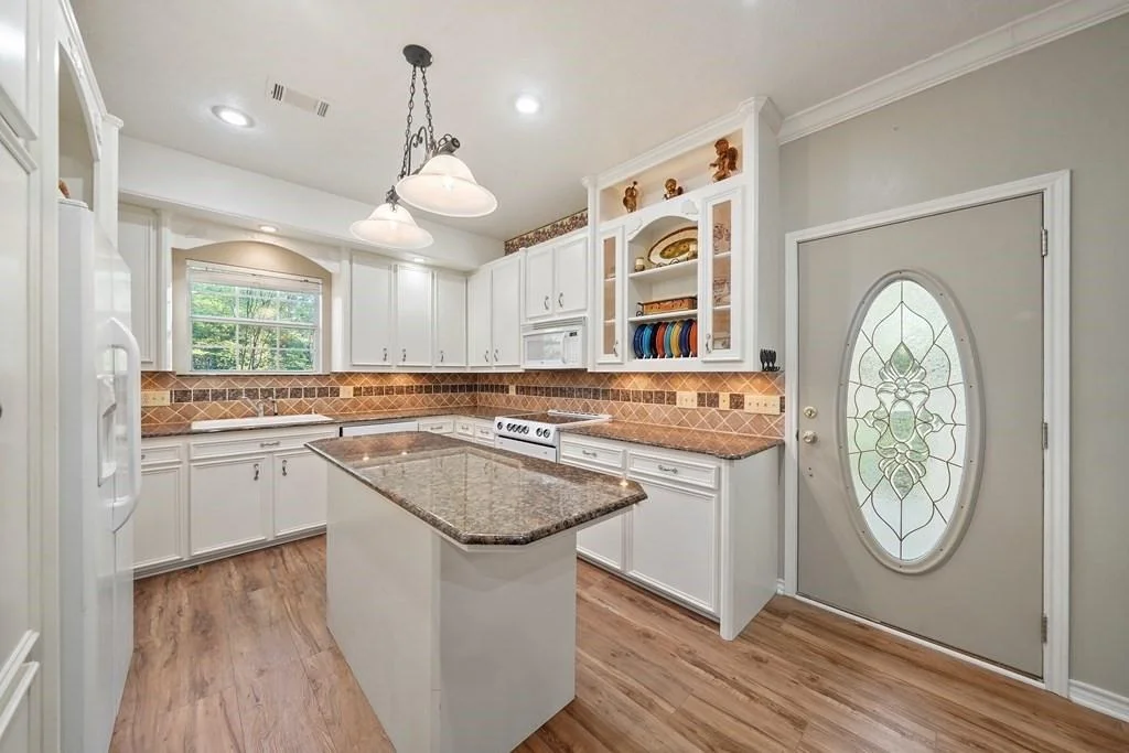 Photo of 245 Shadow Drive