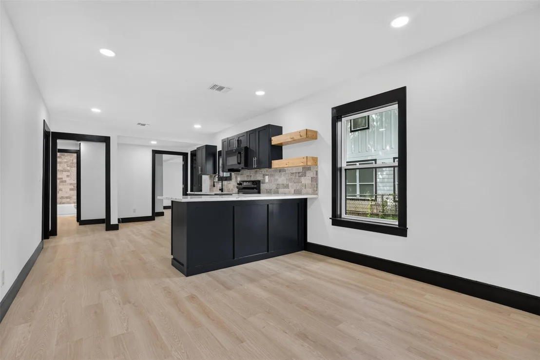 Photo of 1506 Clay Street