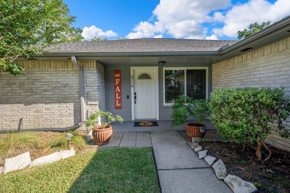 Photo of 4718 Fleming Downe Lane