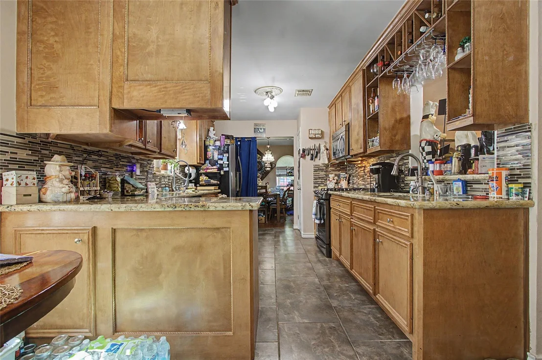 Photo of 2549 River Ridge