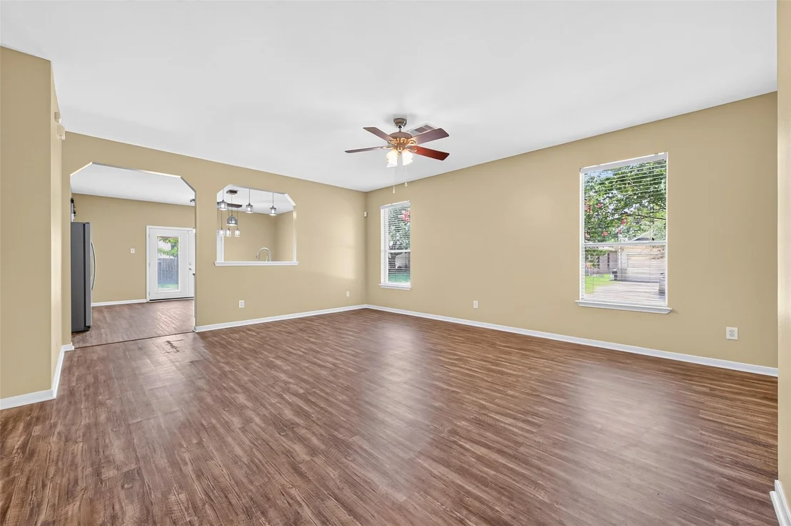 Photo of 915 Morley Park Lane