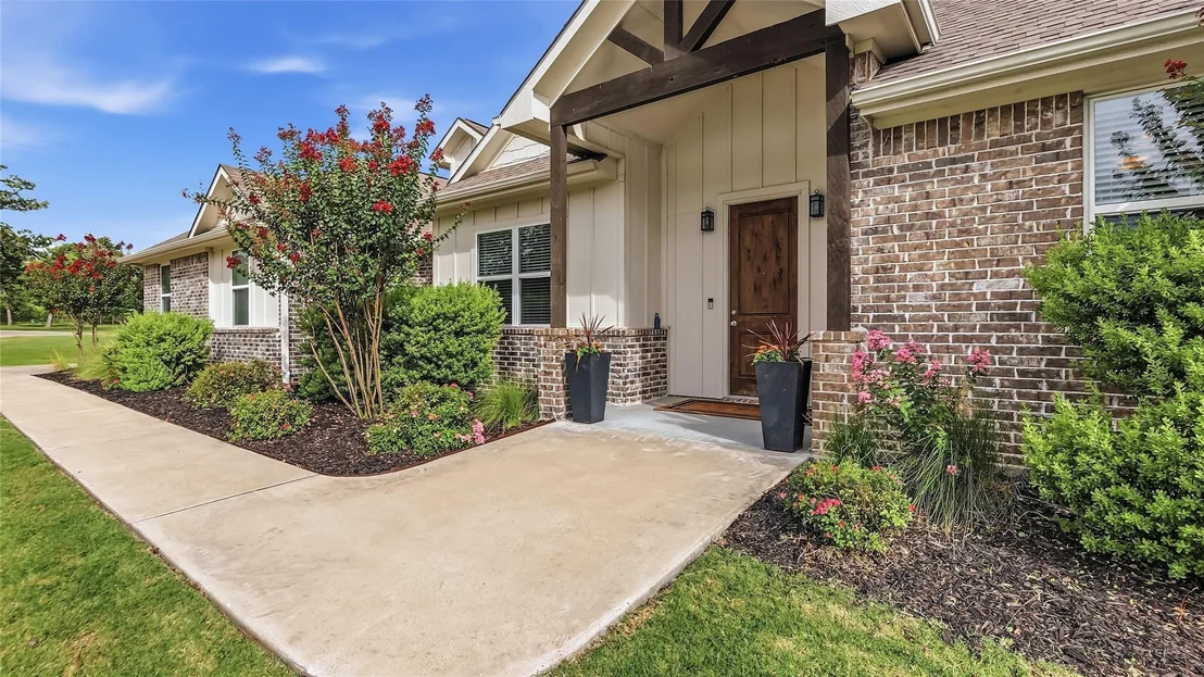 Photo of 10468 Cornwall Lane