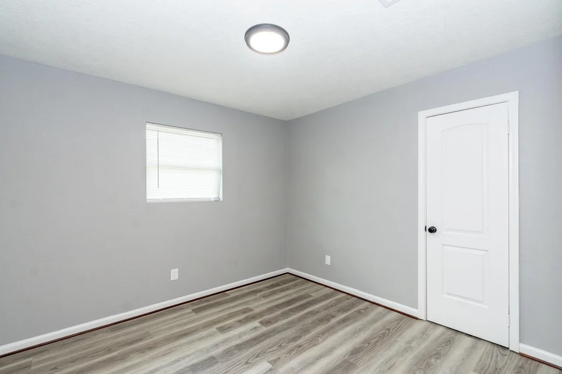 Photo of 9119 Barton Street