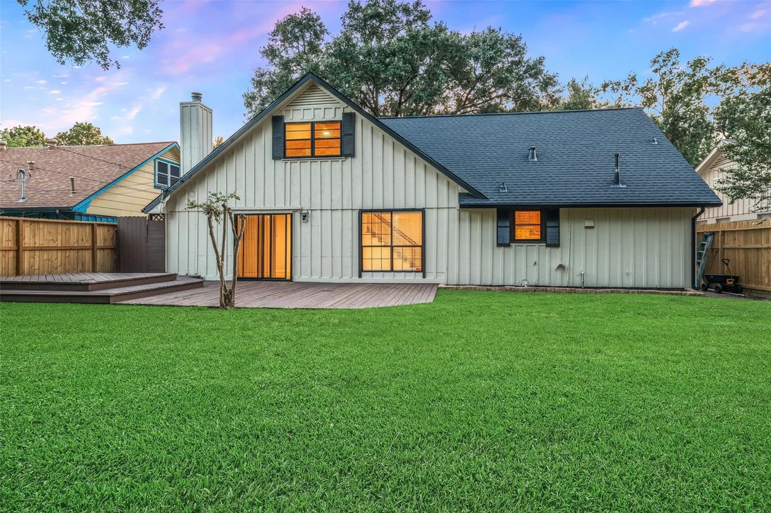 Photo of 2907 Dewberry Lane